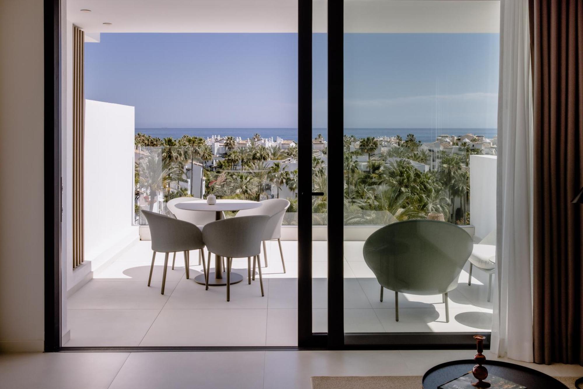 The Flag Hotel Marbella, Estepona Adult Recommended Ngoại thất bức ảnh